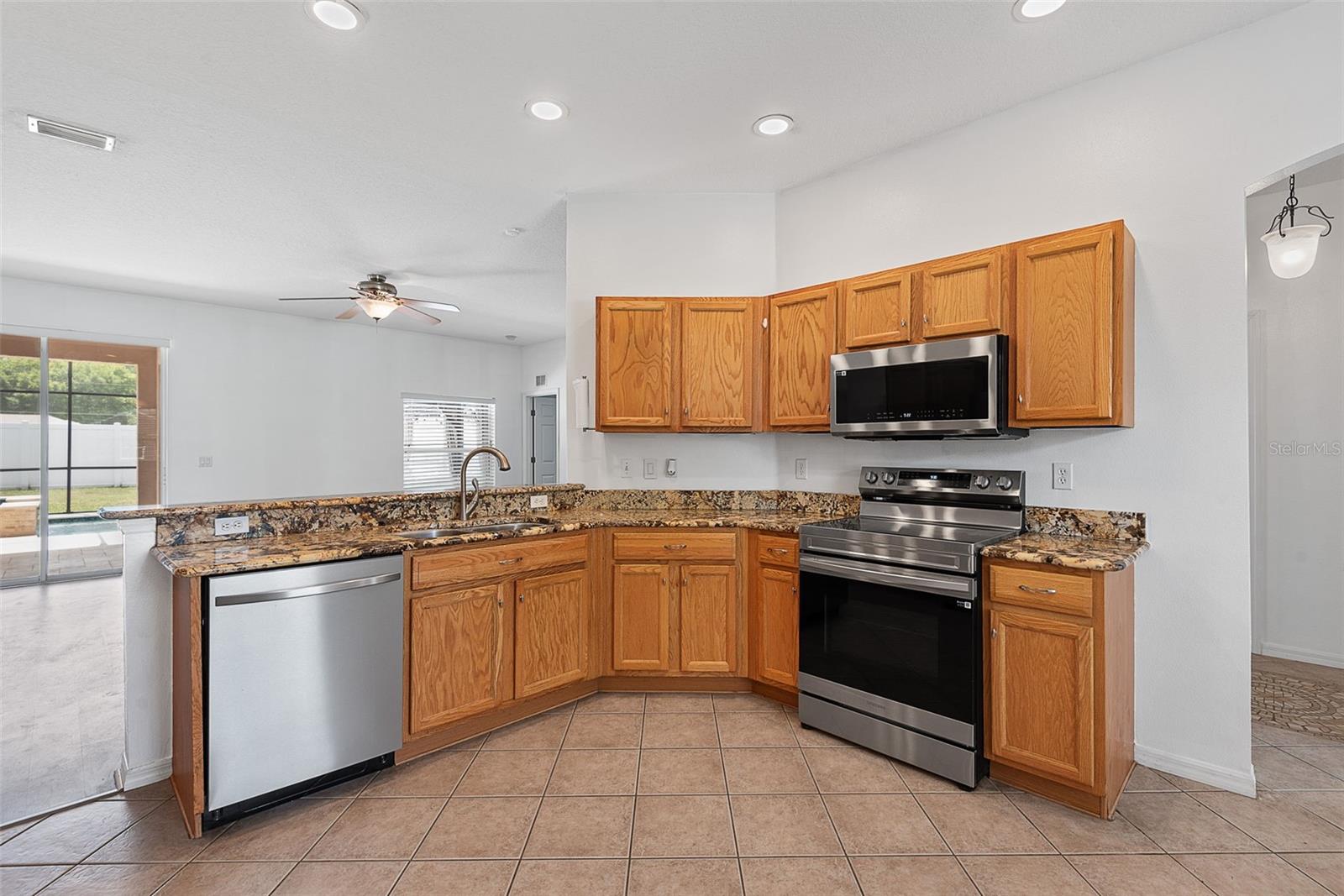 SOUTHWEST QUADRANT PH 01-04 - Residential