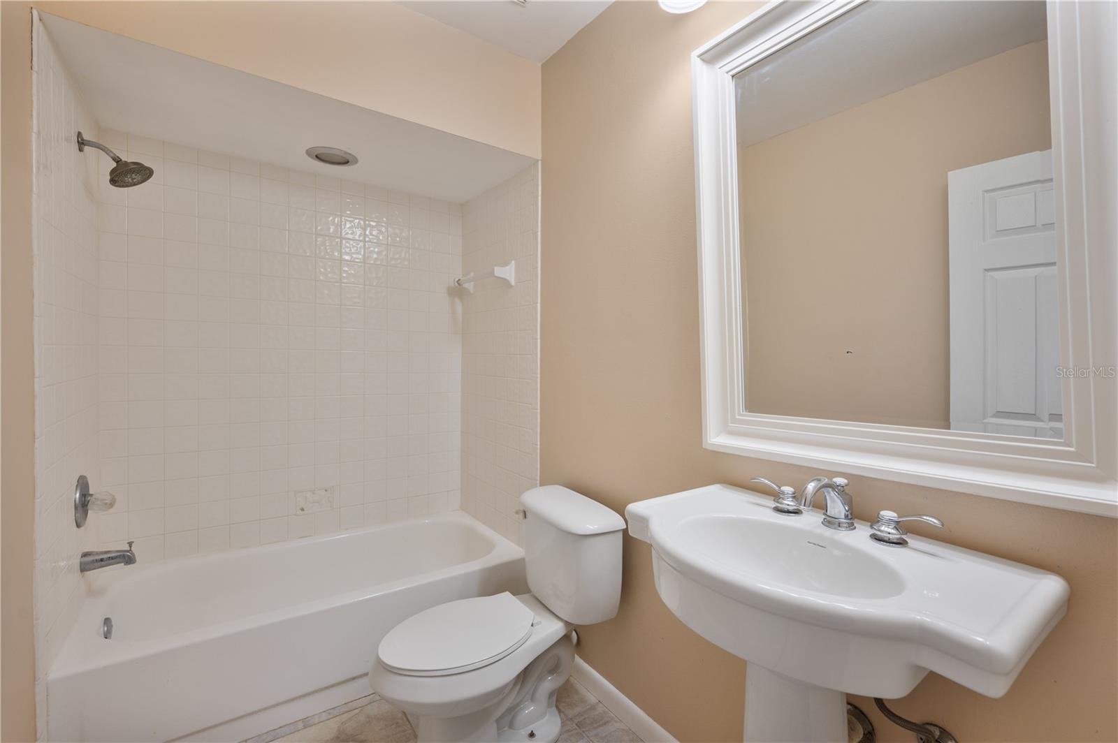 CREEK WOODS A CONDO IN IMPERIALAKES PH 02 SEC 03 - Residential