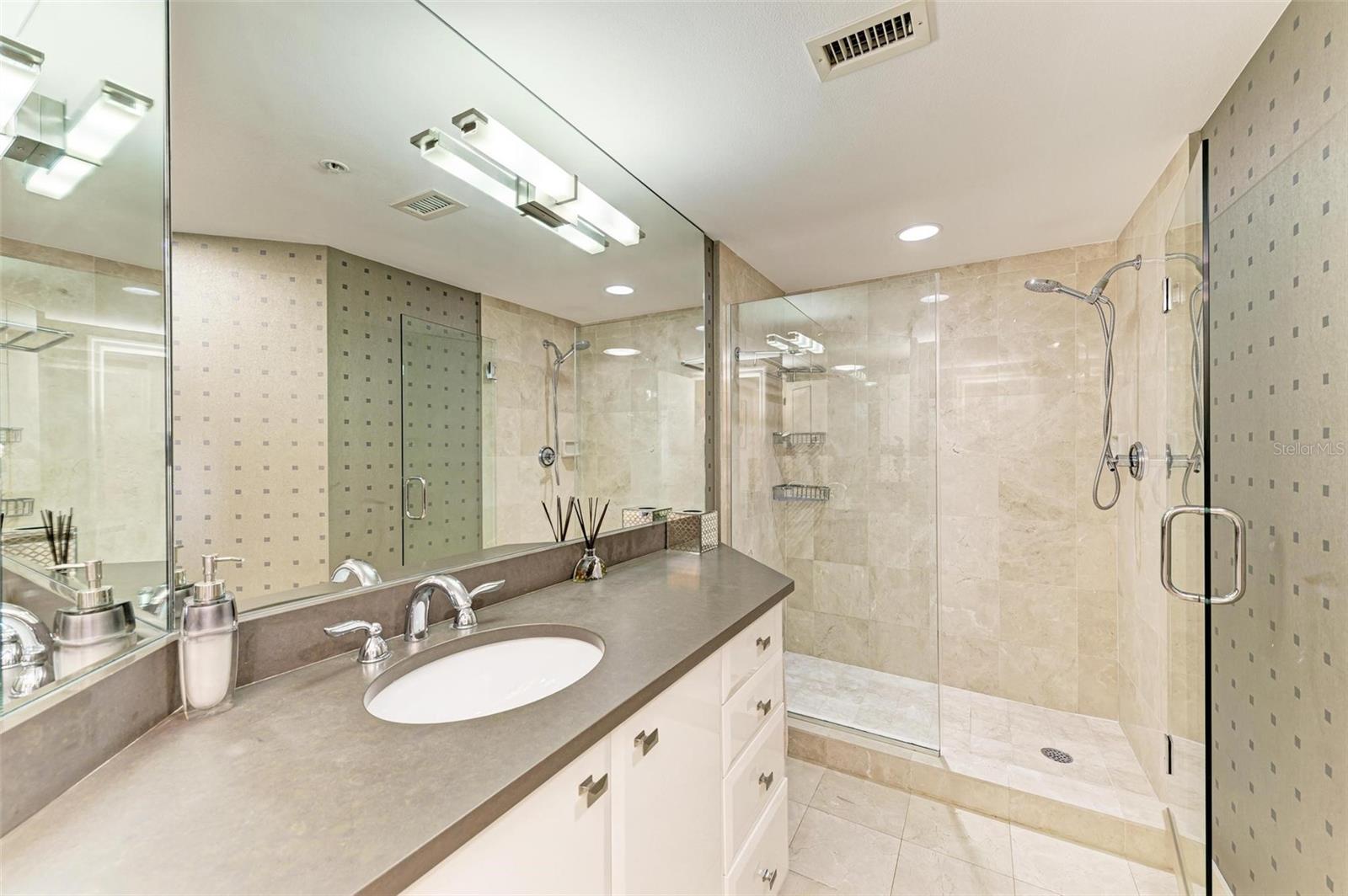 SANCTUARY - Residential