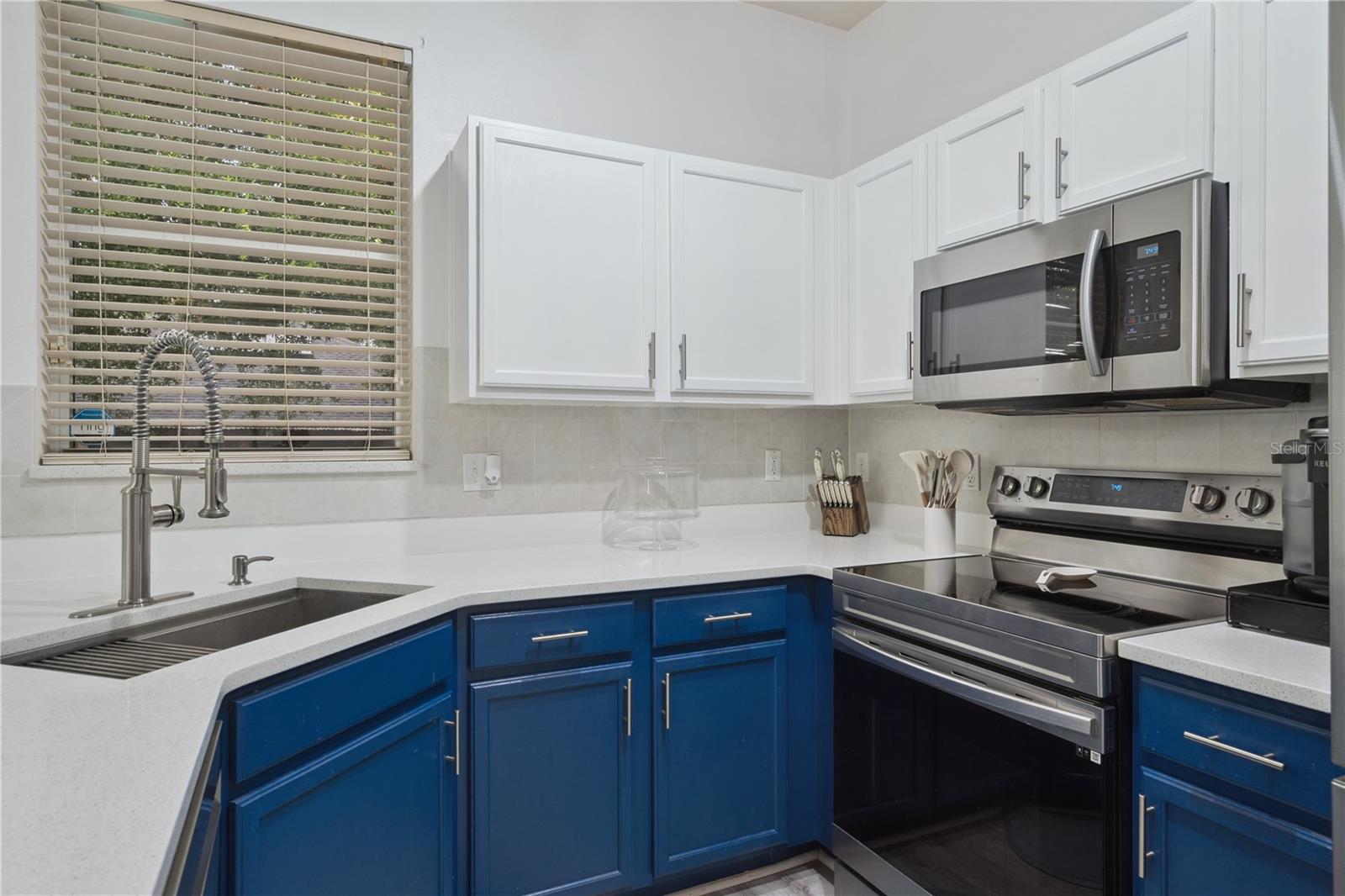 PLYMOUTH LANDING PH 02 49 20 - Residential