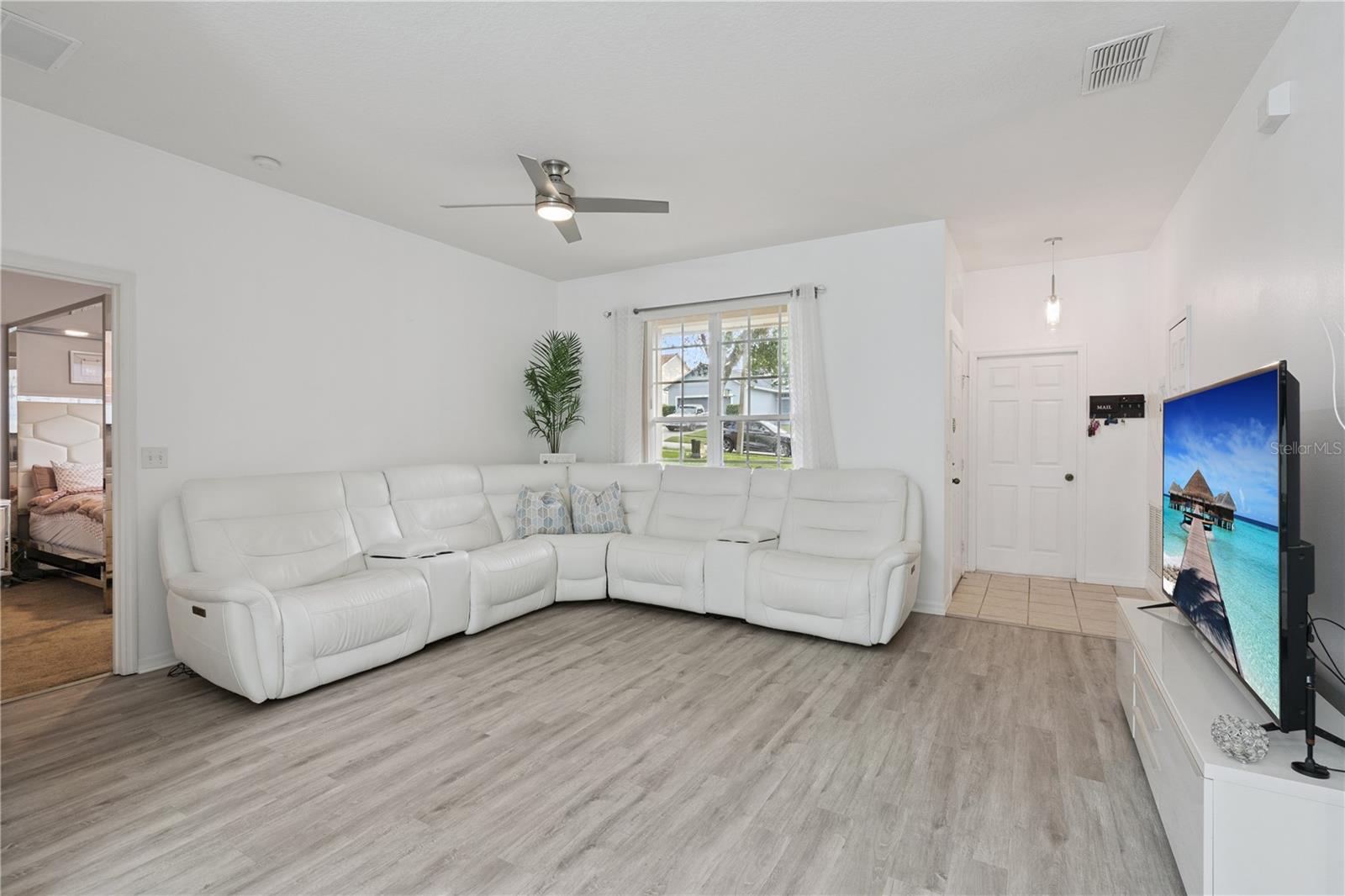 PLYMOUTH LANDING PH 02 49 20 - Residential