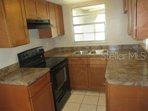 WILLOW LAKE - Residential Lease