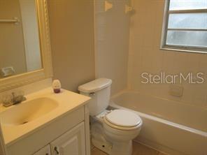 WILLOW LAKE - Residential Lease