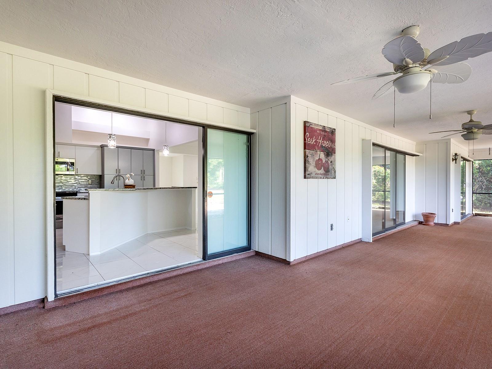 LAKES ESTATES THE - Residential Lease