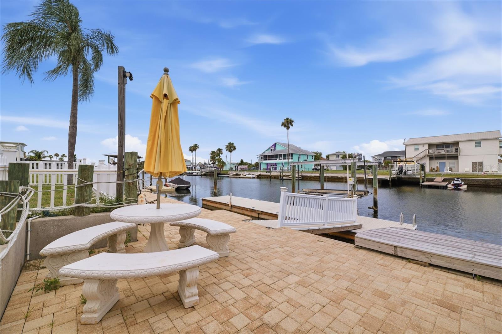 GULF COAST RET UNIT 6 - Residential