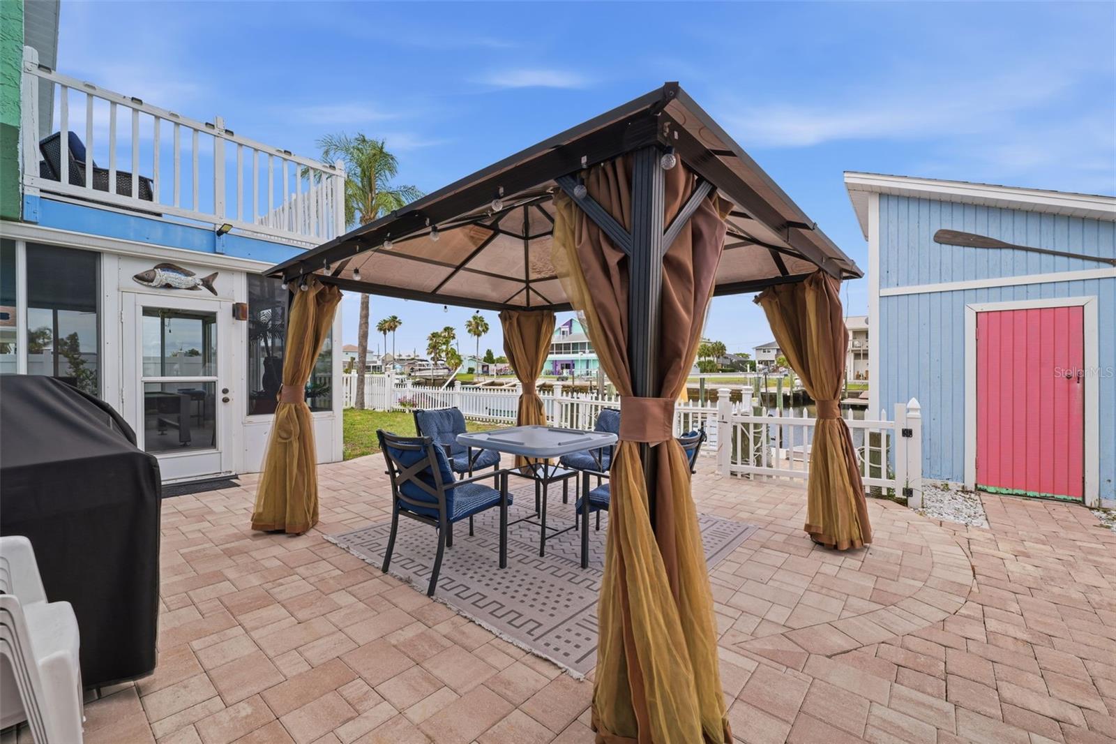 GULF COAST RET UNIT 6 - Residential