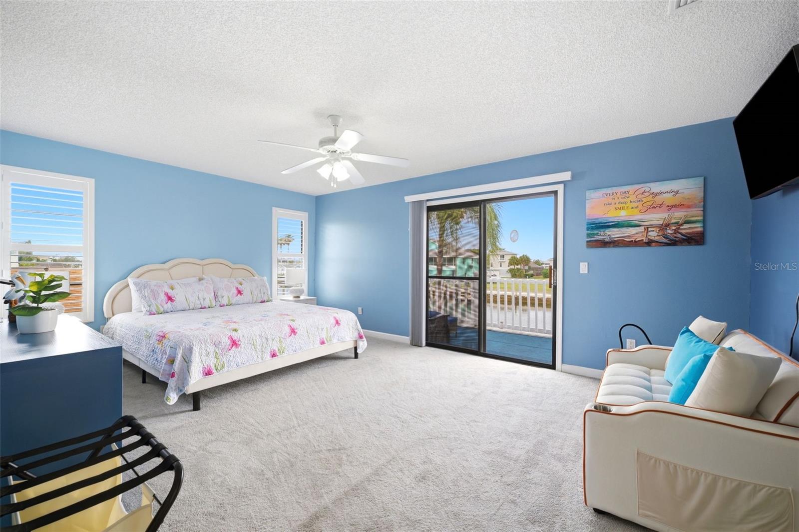 GULF COAST RET UNIT 6 - Residential