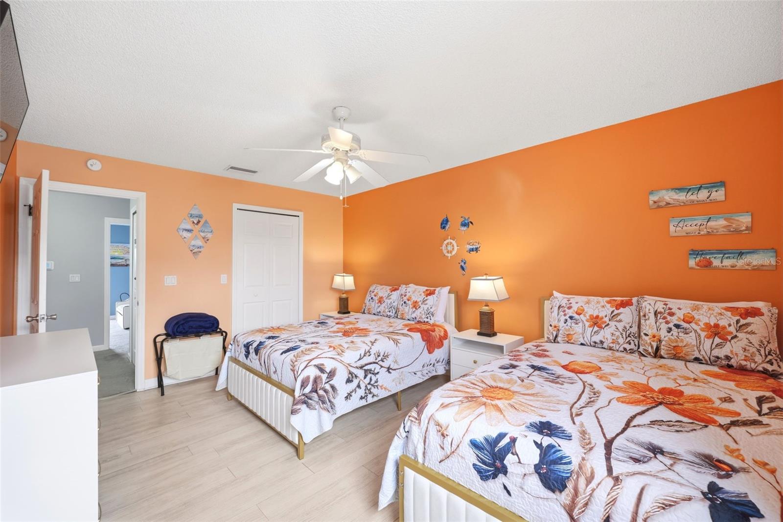 GULF COAST RET UNIT 6 - Residential