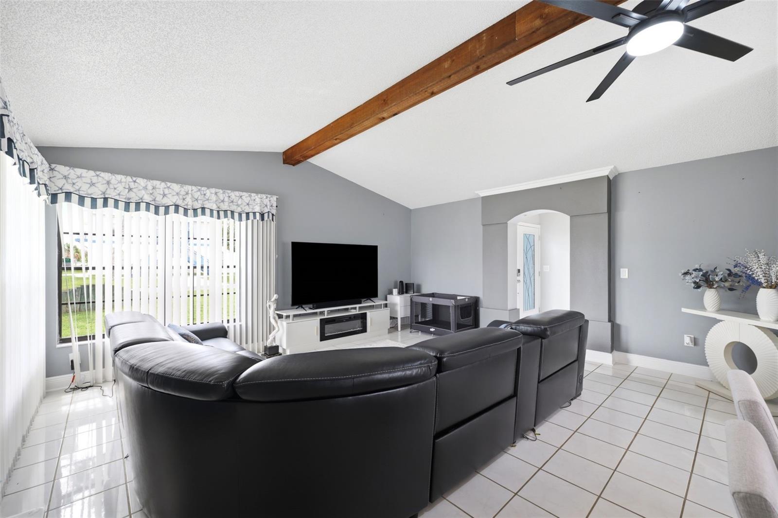 GULF COAST RET UNIT 6 - Residential