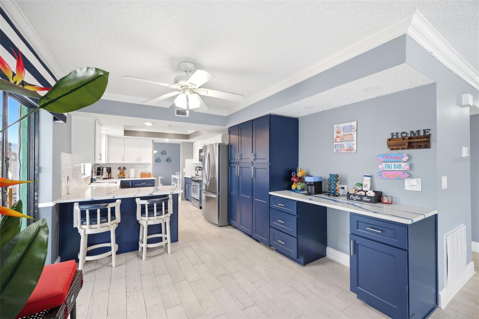GULF COAST RET UNIT 6 - Residential