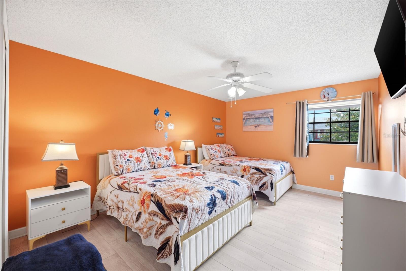 GULF COAST RET UNIT 6 - Residential