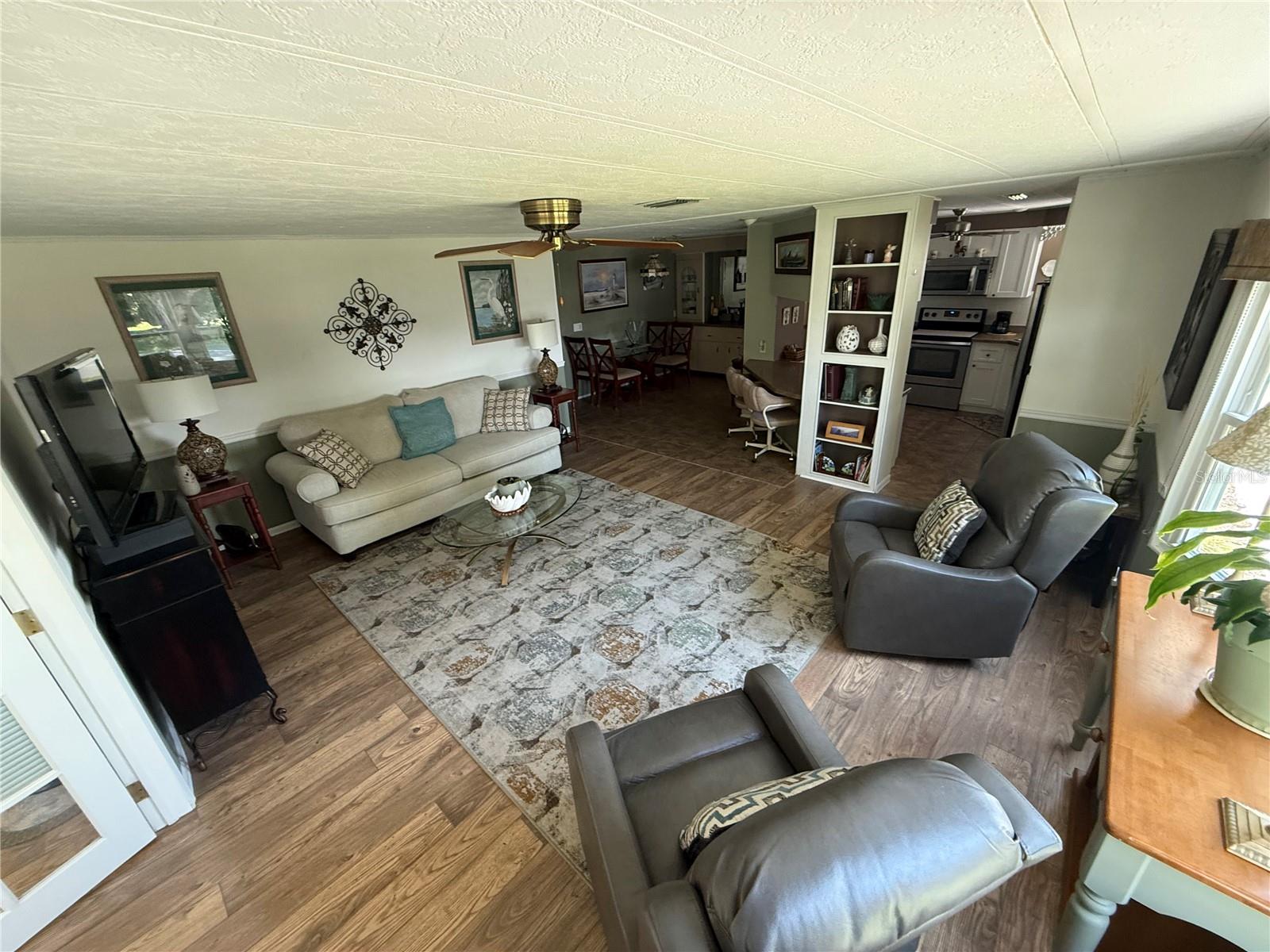 CONTINENTAL CC INC RESORTS - Residential