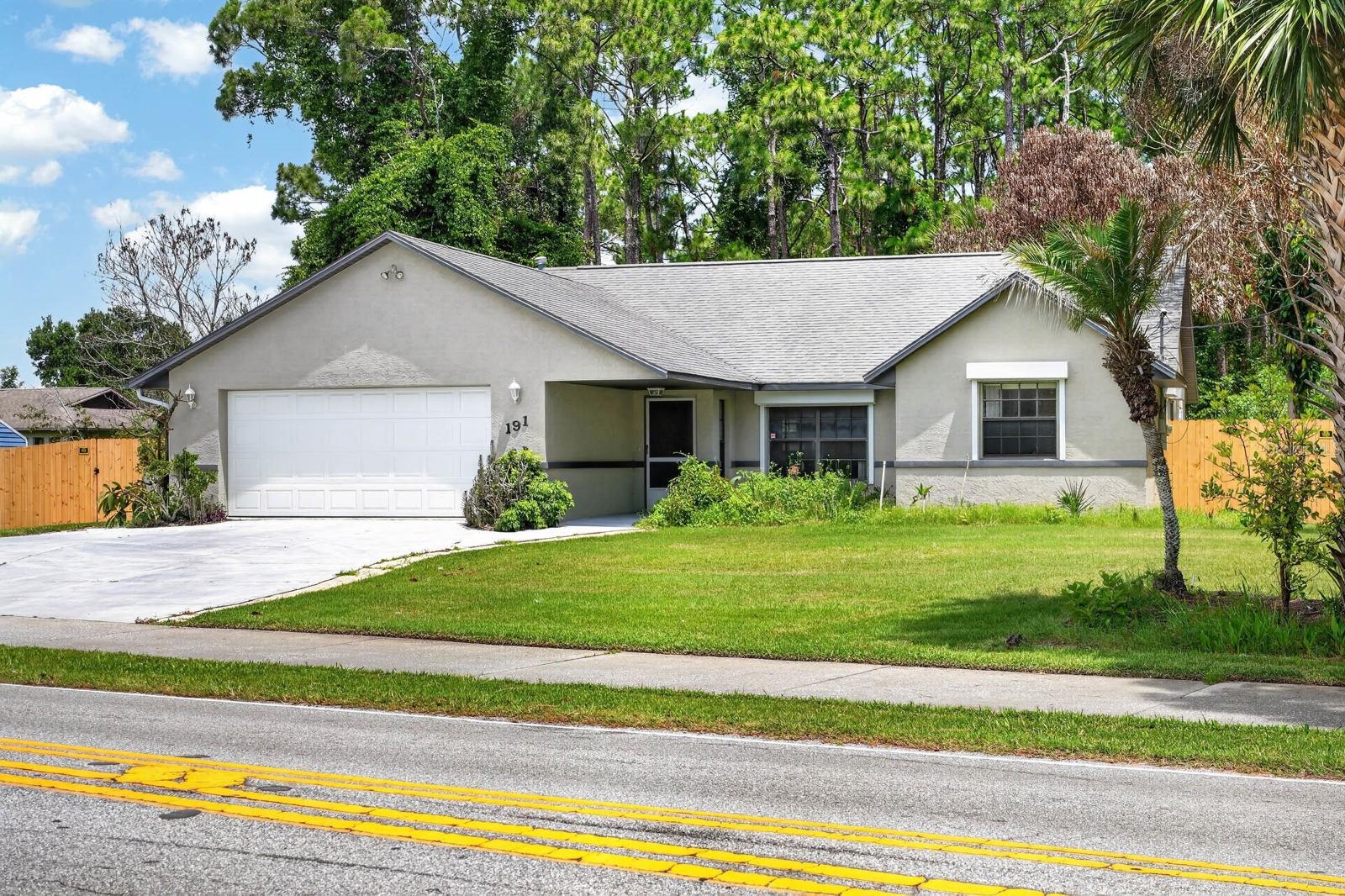 LYNNE GARDENS - Residential