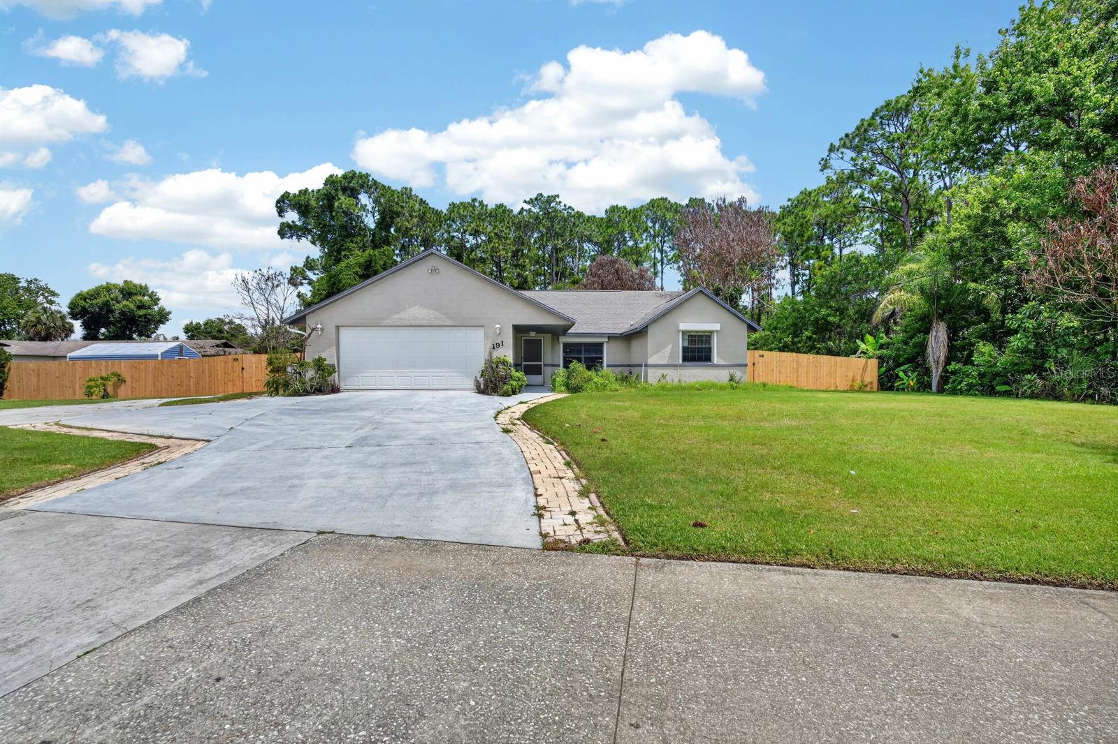 LYNNE GARDENS - Residential
