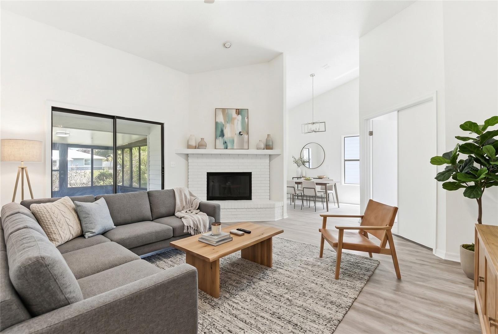 PINE ISLAND PH 01 - Residential