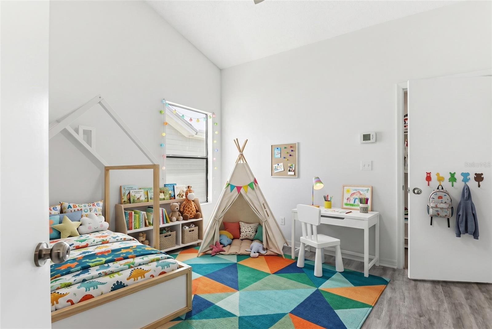 PINE ISLAND PH 01 - Residential