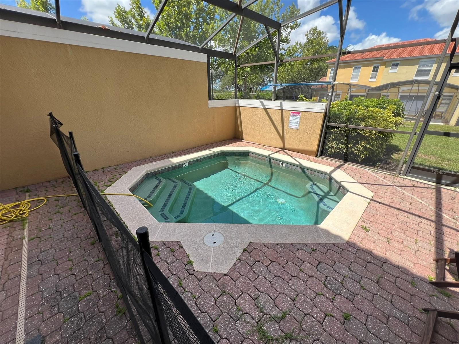ENCANTADA PH 1 - Residential