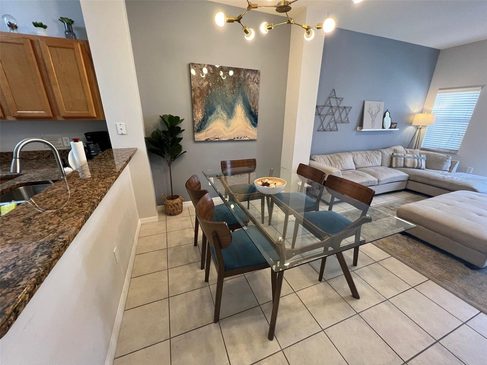ENCANTADA PH 1 - Residential