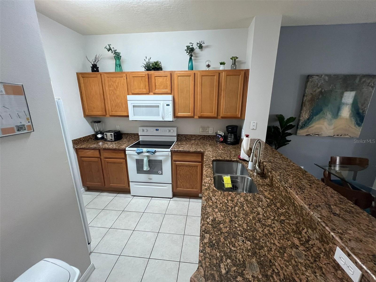 ENCANTADA PH 1 - Residential