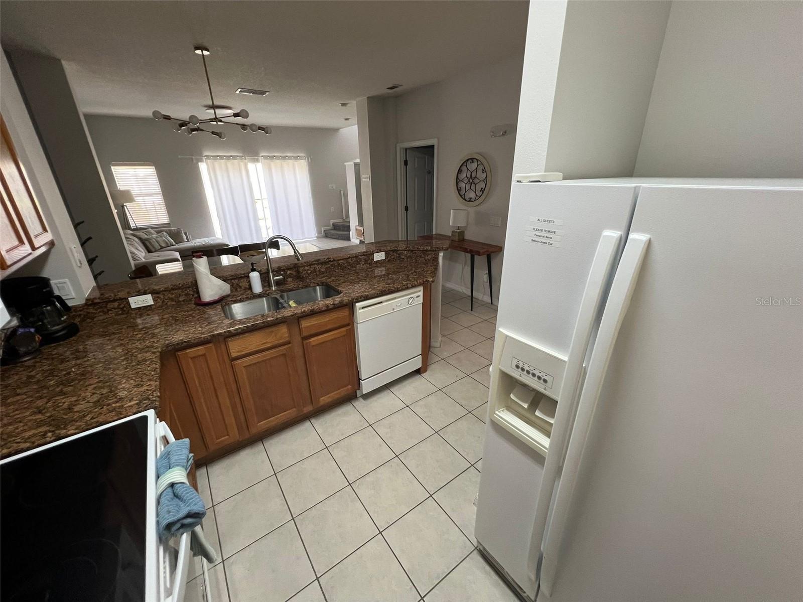 ENCANTADA PH 1 - Residential