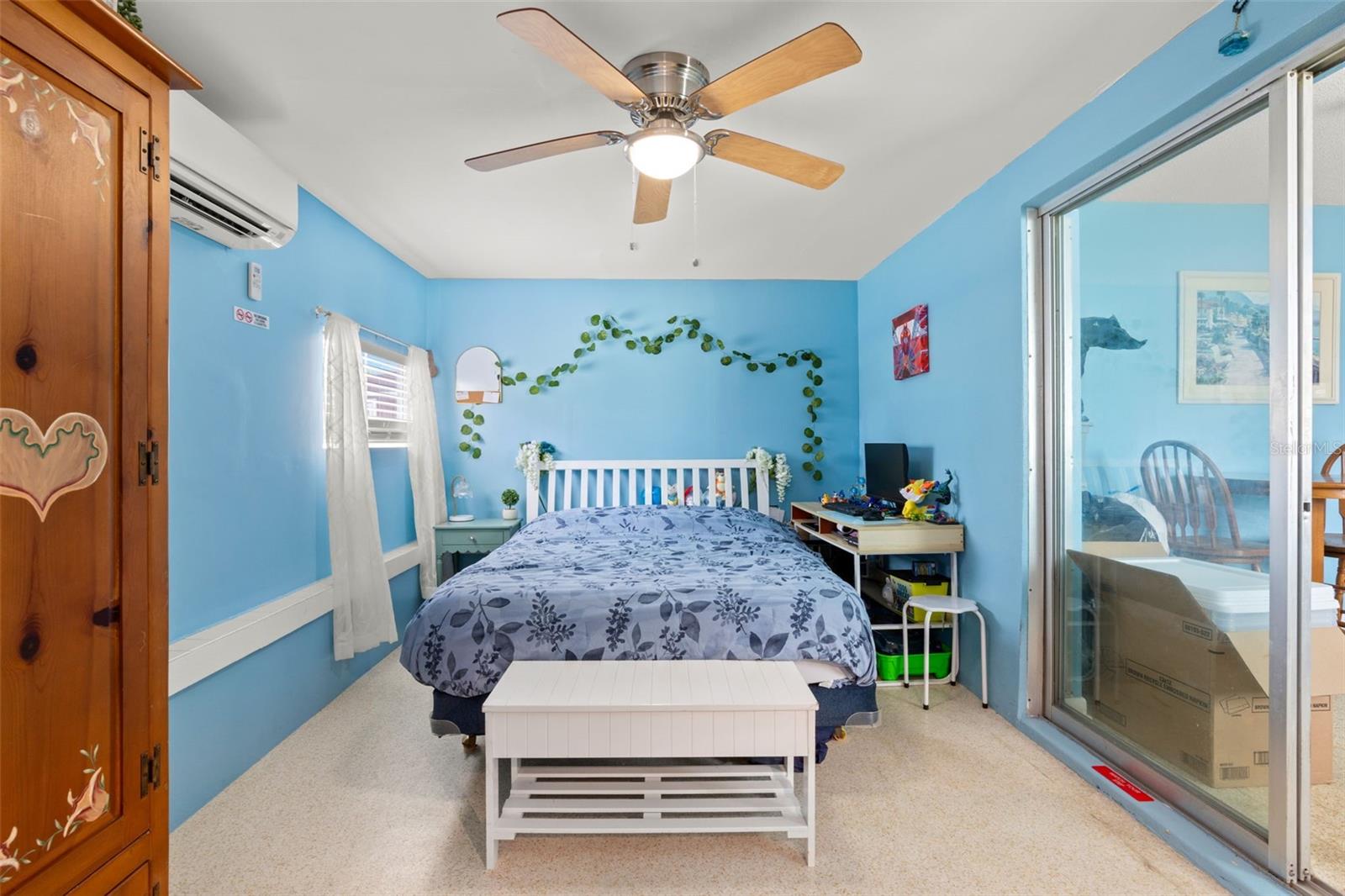 CURLEW CITY - Residential