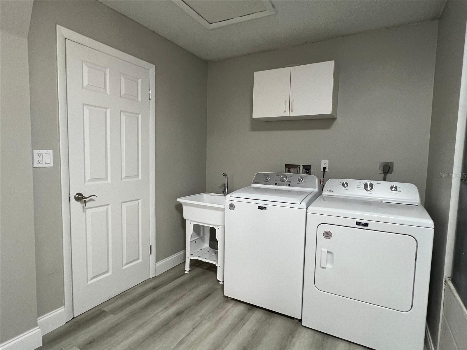 GREENWOOD ACRES 1ST ADD - Residential Lease
