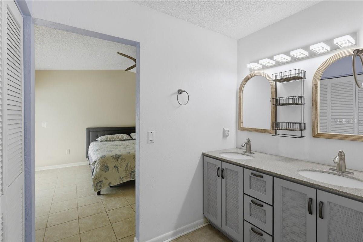 PINE LAKES - Residential