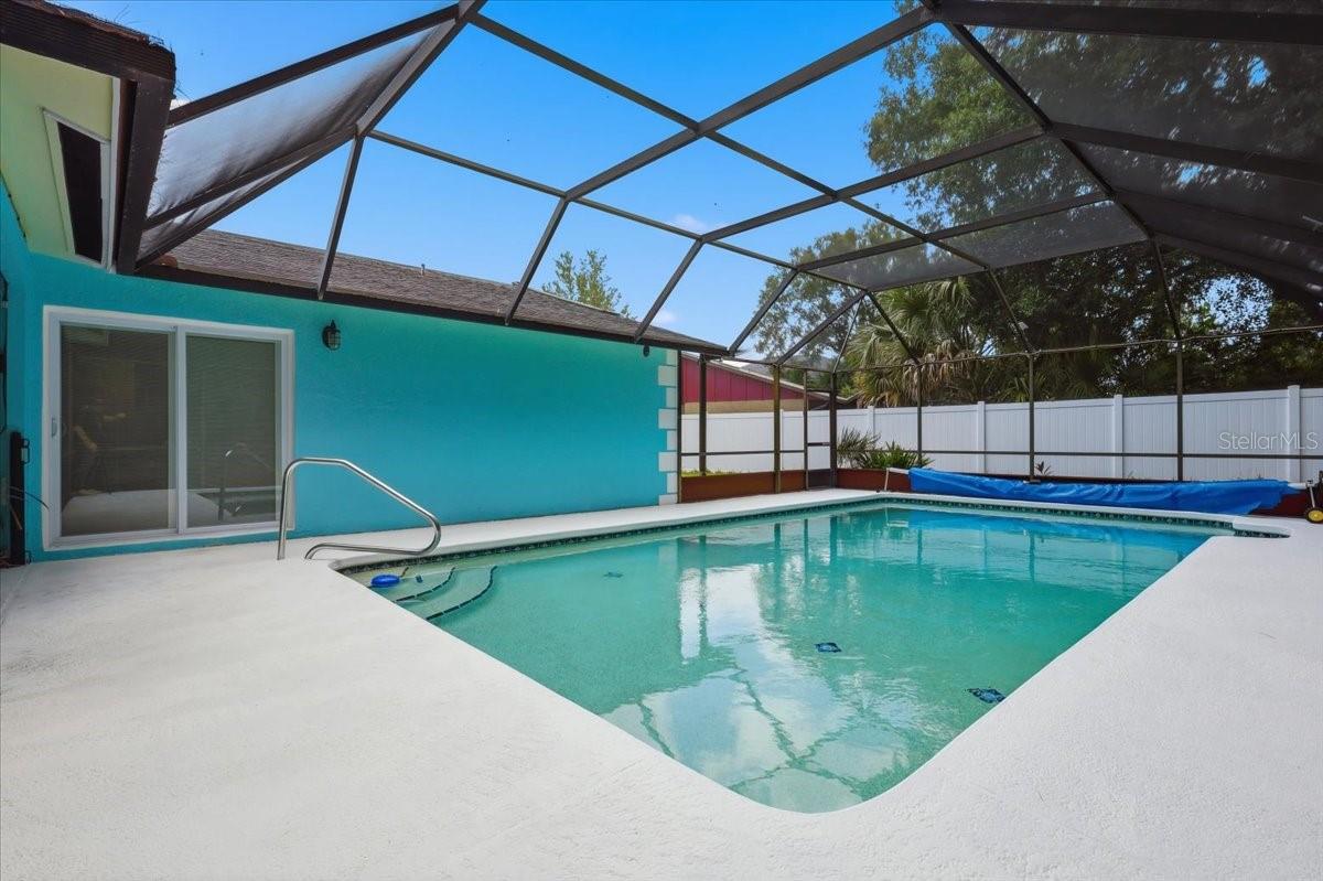 PINE LAKES - Residential