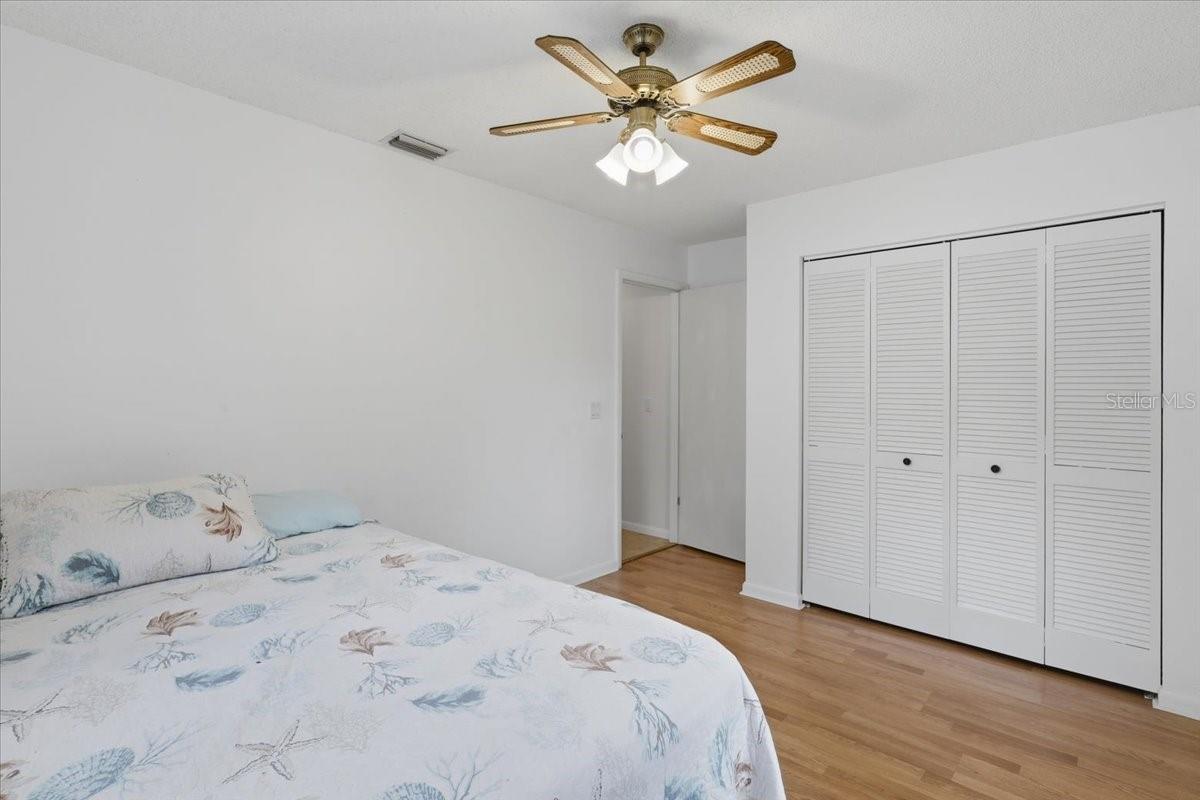 PINE LAKES - Residential