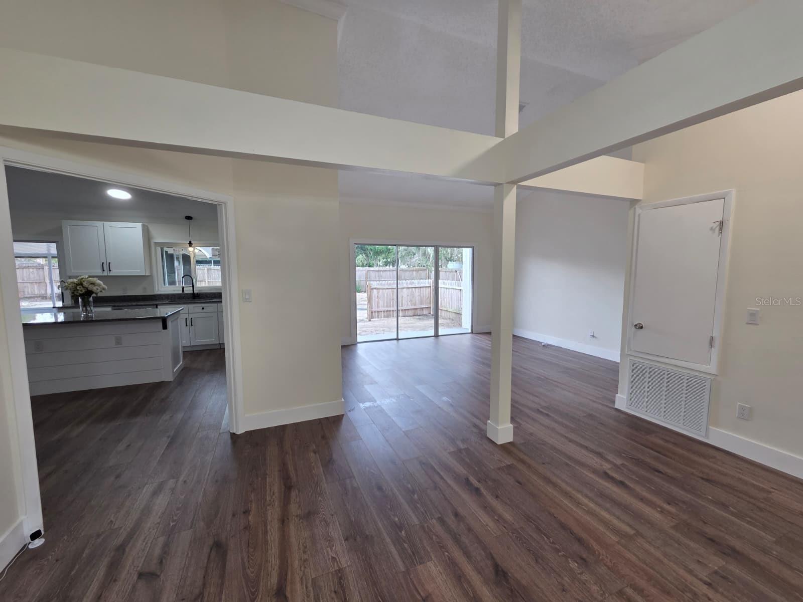 HORSESHOE BEND SEC 01 - Residential