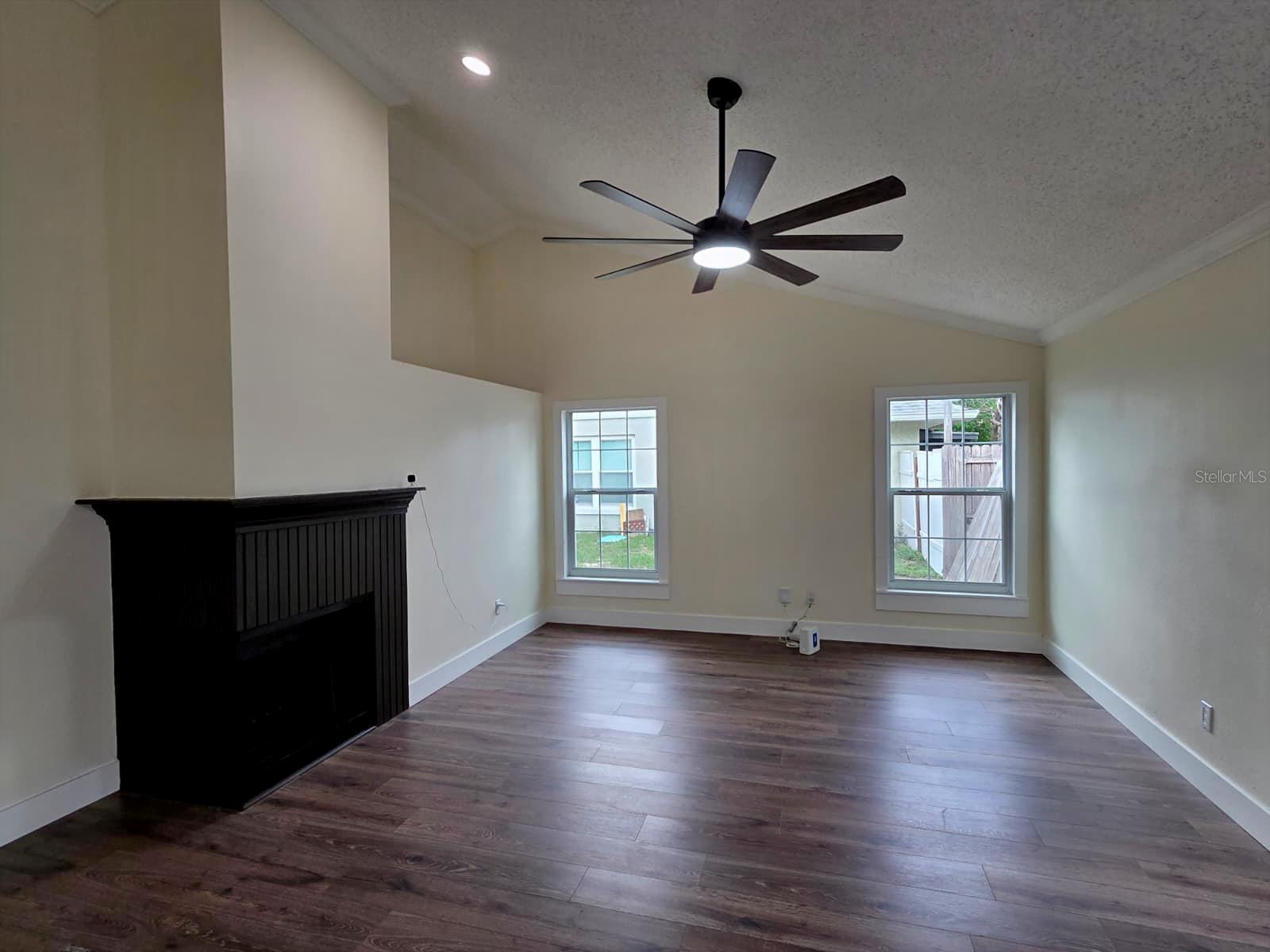HORSESHOE BEND SEC 01 - Residential