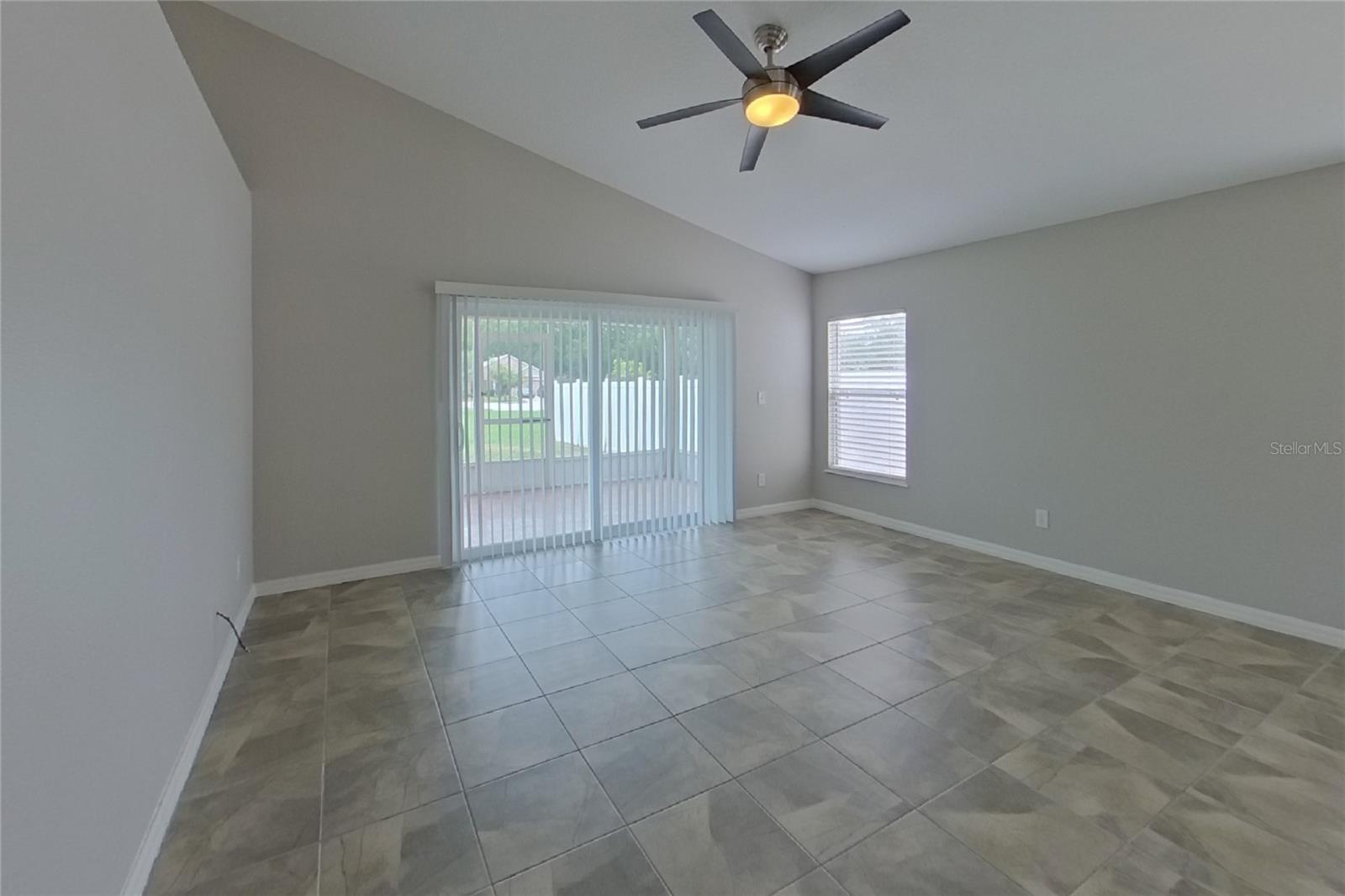 CHERRYRIDGE AT ESTATES - Residential Lease