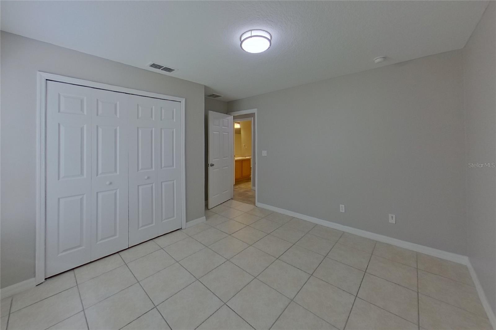 CHERRYRIDGE AT ESTATES - Residential Lease