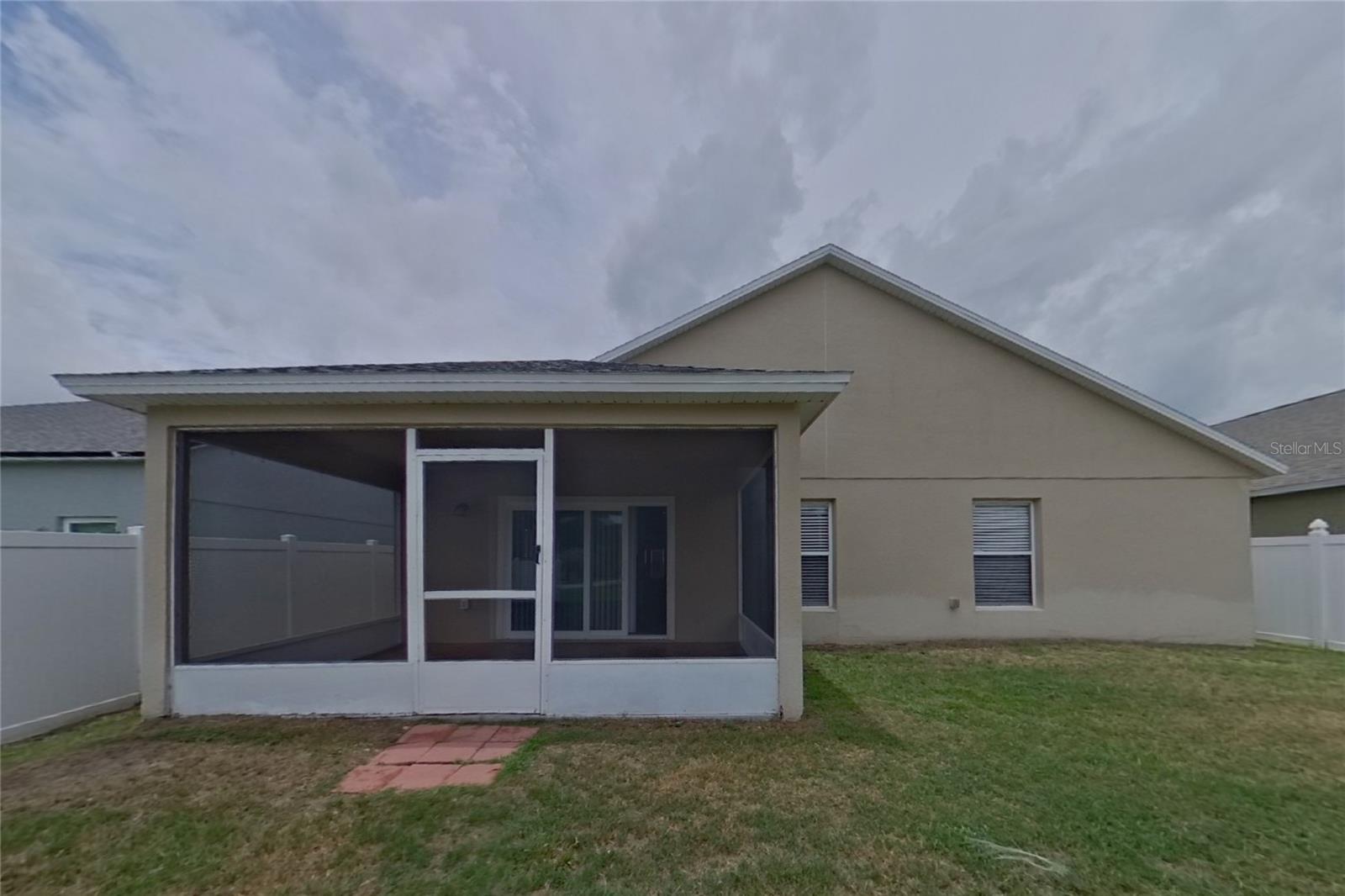 CHERRYRIDGE AT ESTATES - Residential Lease