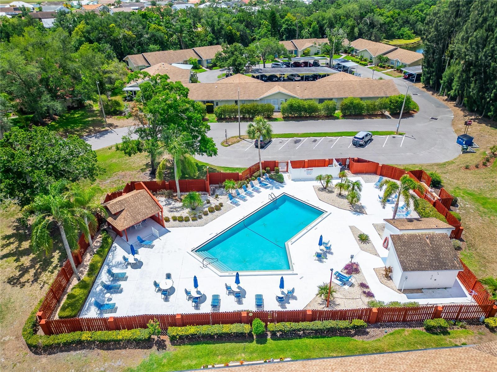 THE KNOLLS OF KINGS POINT II A - Residential