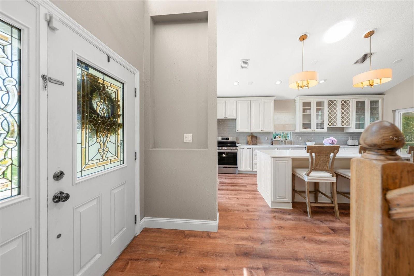 BAYS END - Residential
