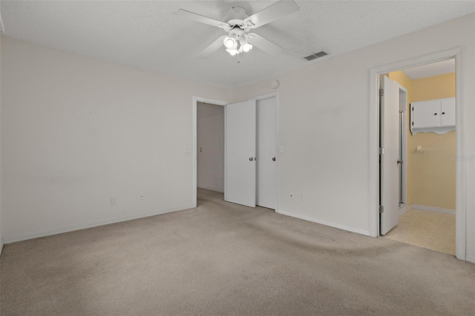 6TH ADD TRACYS POINT - Residential