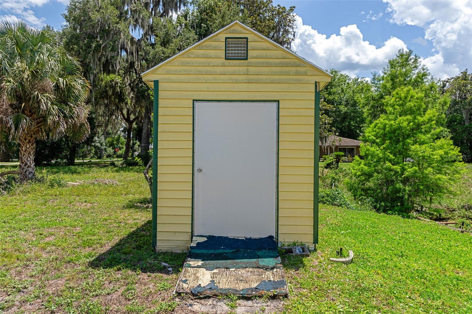 6TH ADD TRACYS POINT - Residential