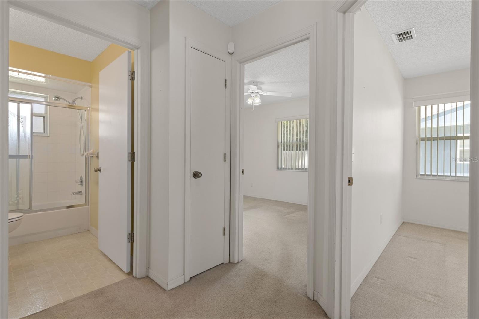6TH ADD TRACYS POINT - Residential