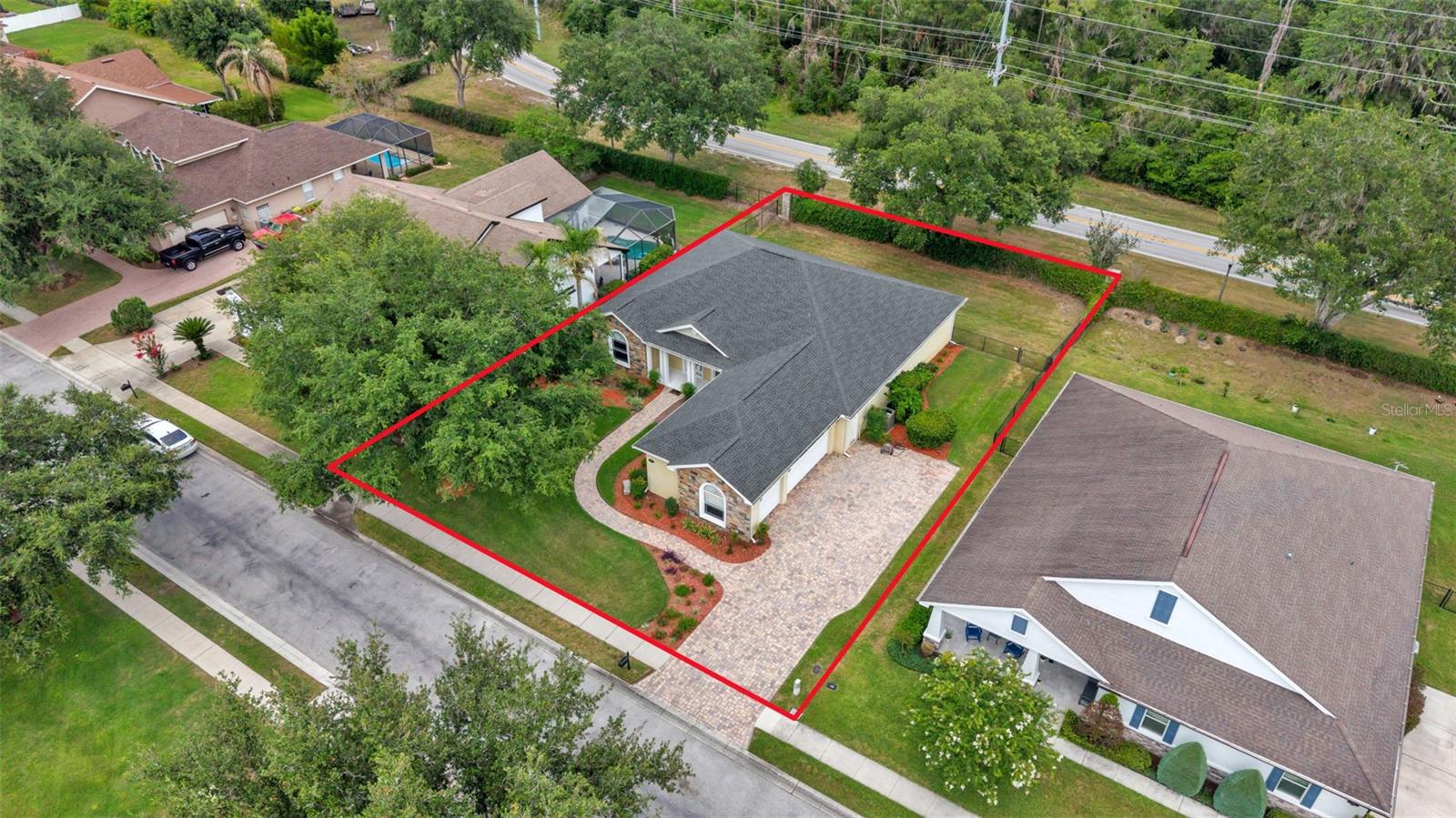 HAWKS RIDGE - Residential