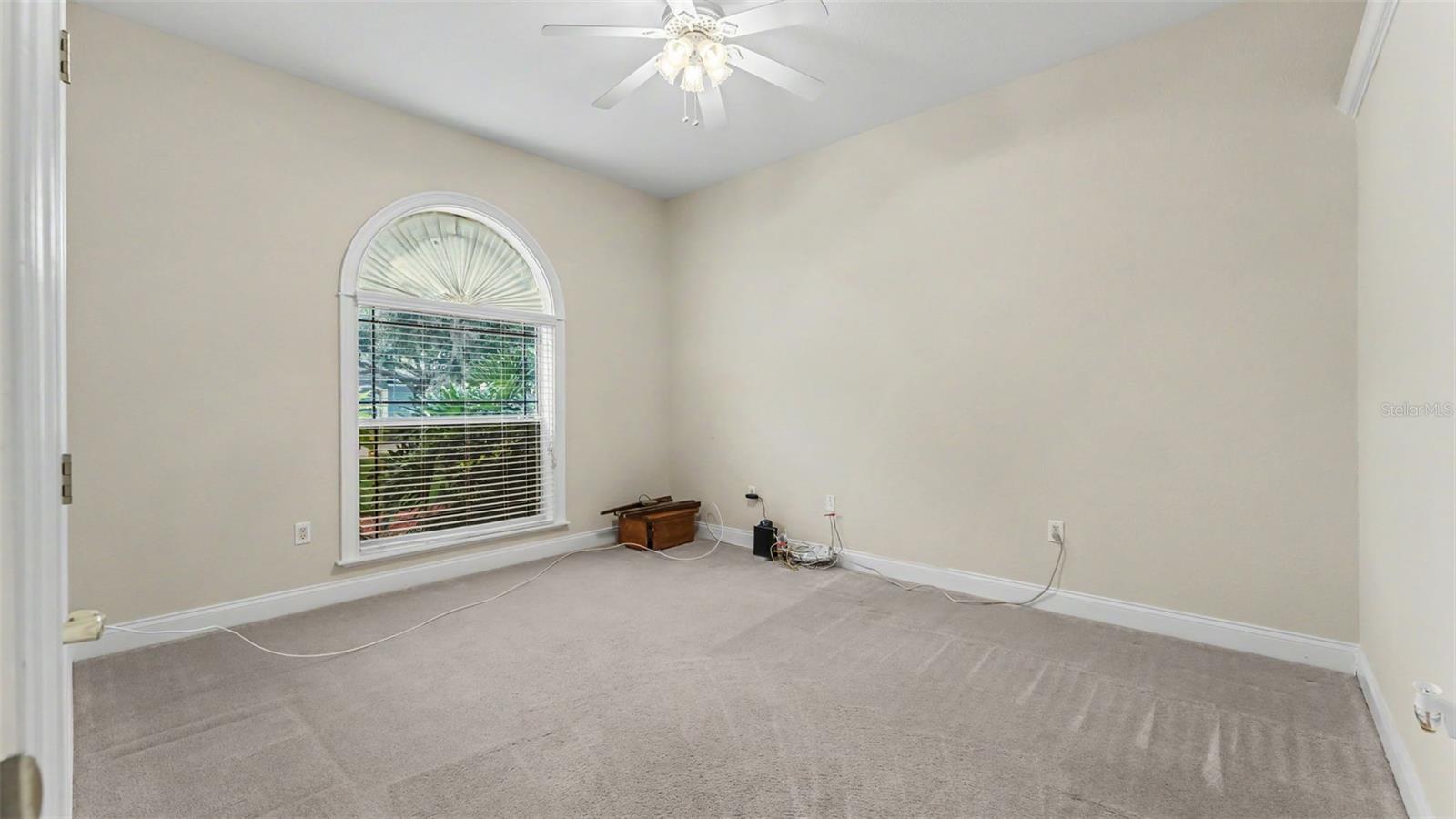 HAWKS RIDGE - Residential
