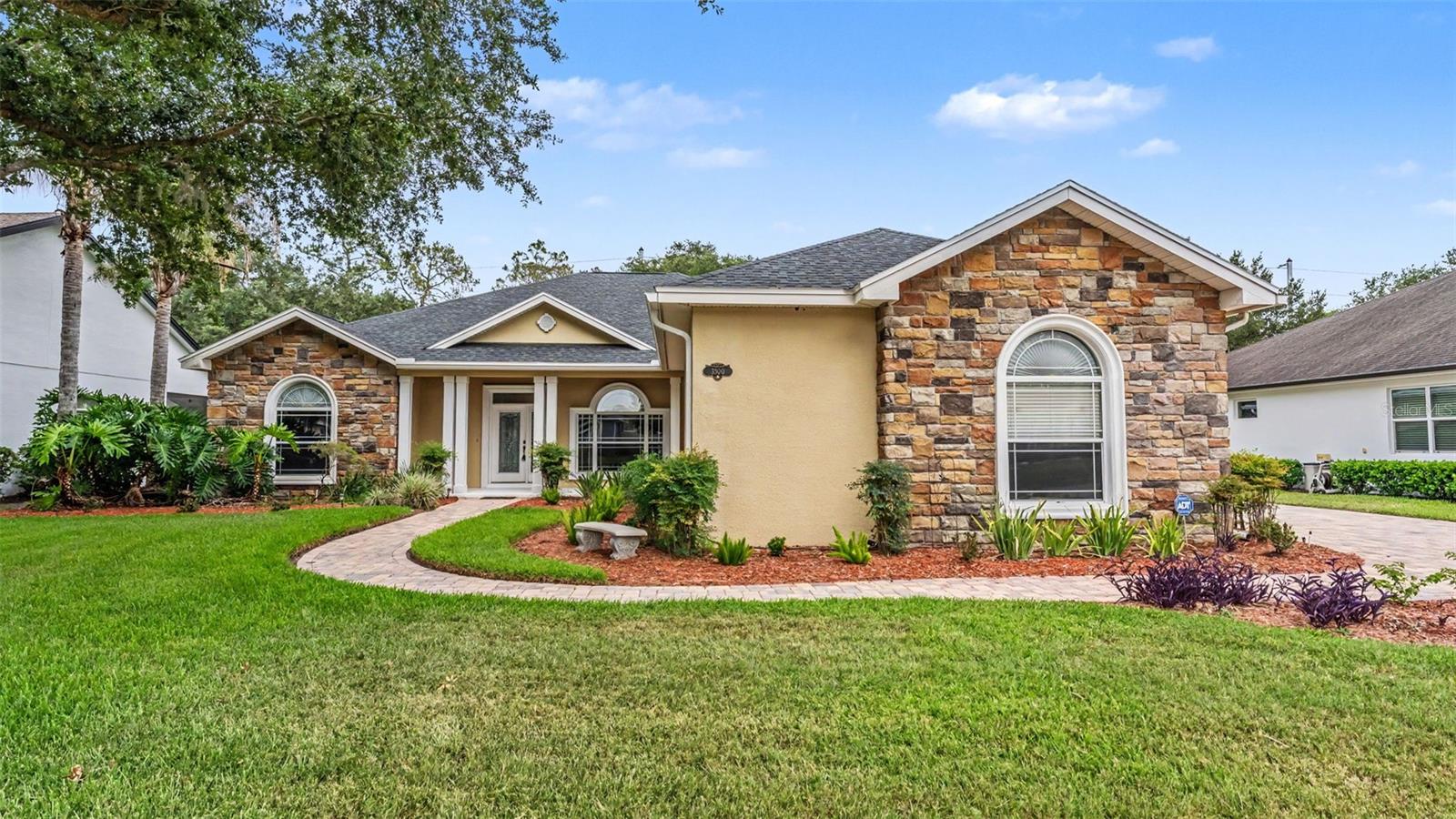 HAWKS RIDGE - Residential