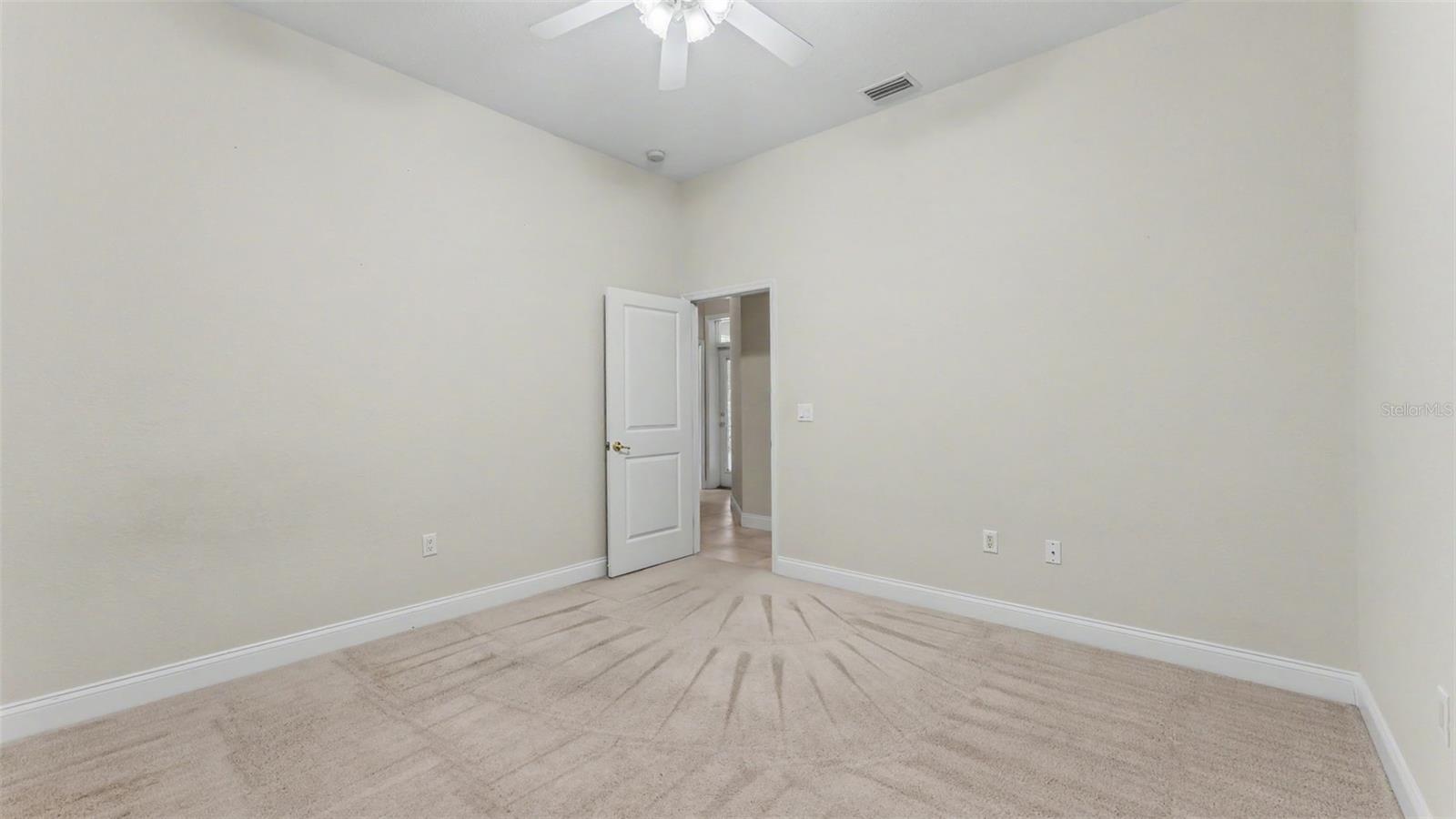 HAWKS RIDGE - Residential