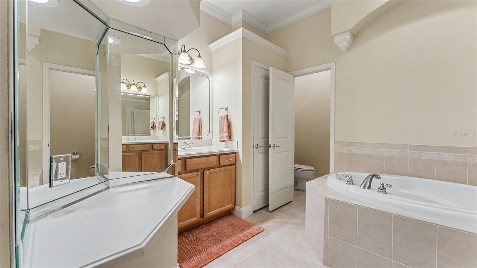 HAWKS RIDGE - Residential