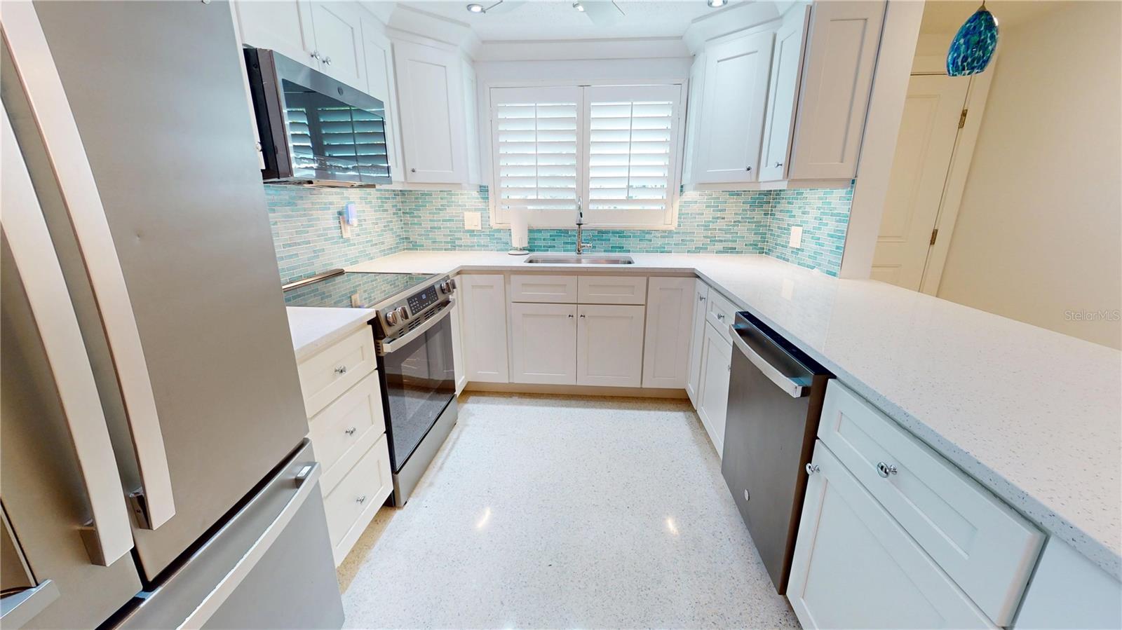 SPANISH MAIN YACHT CLUB CONDO - Residential