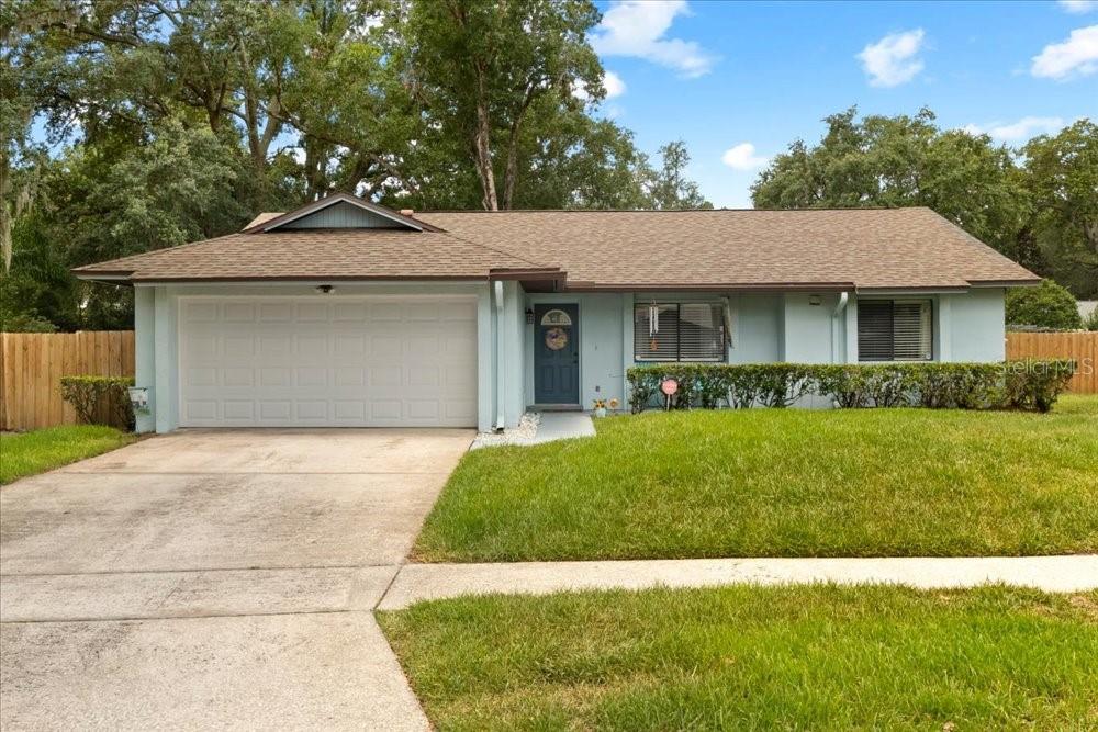 RIVERSIDE WOODS - Residential