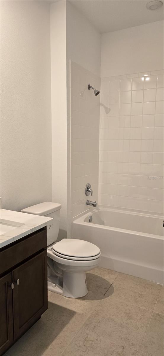 STARWOOD PH N-4 - Residential Lease