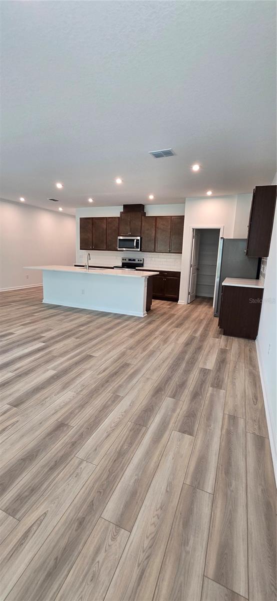 STARWOOD PH N-4 - Residential Lease