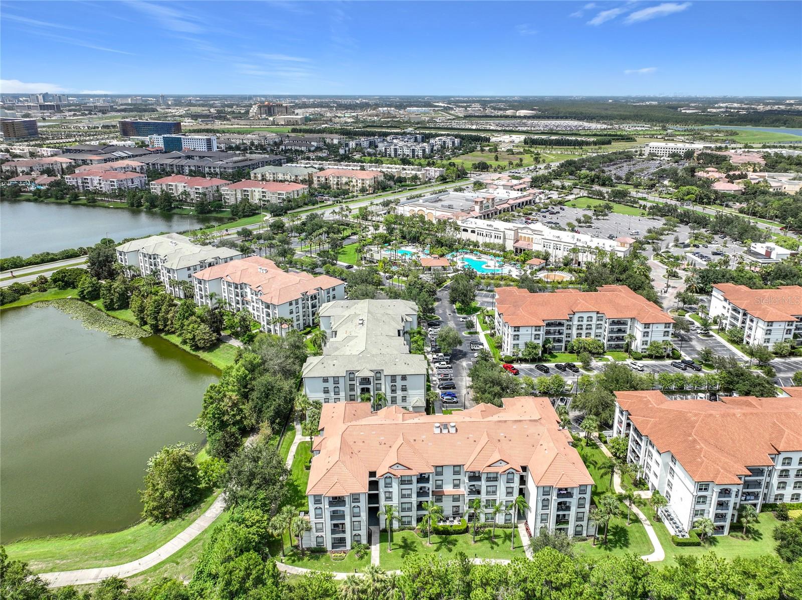 VISTA CAY - Residential