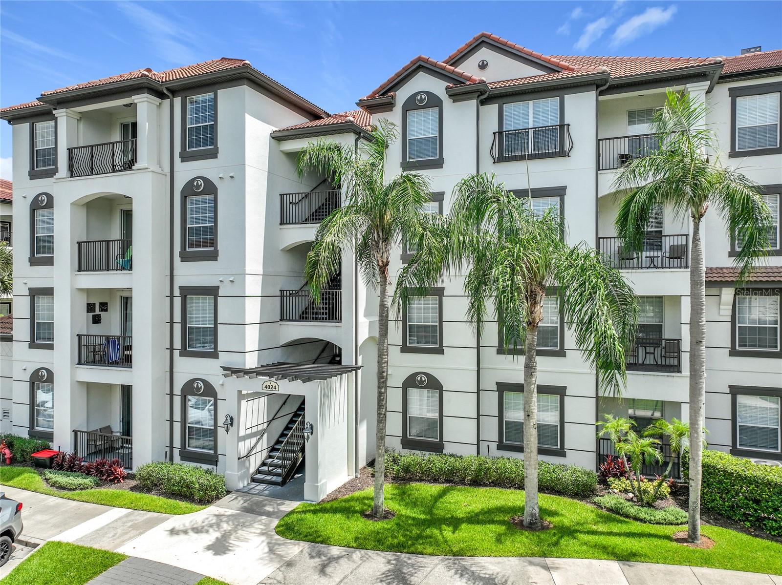 VISTA CAY - Residential